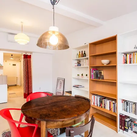Attic Wawelofts Апартаменты Краков